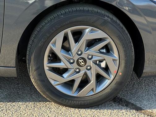 2025 Hyundai ELANTRA HEV Blue