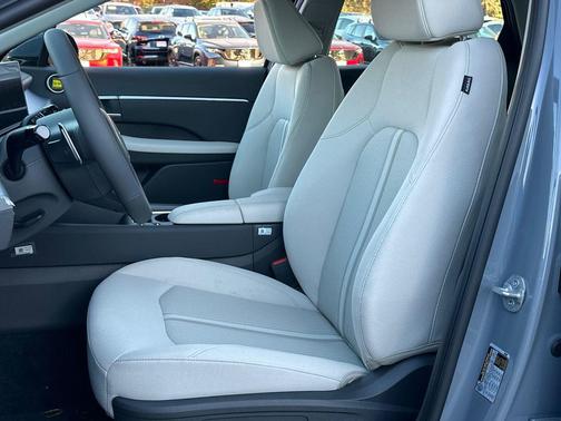 2026 Hyundai SONATA SEL