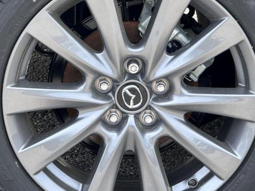 2025 Mazda Mazda3 FWD w/Preferred Package