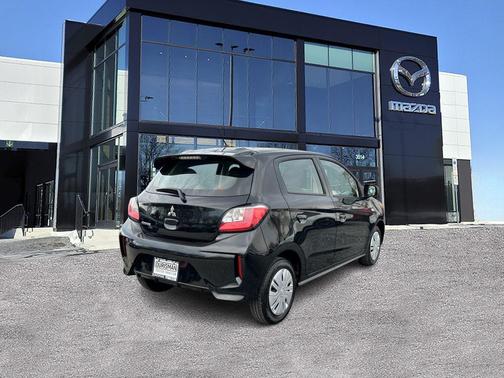 2022 Mitsubishi Mirage ES