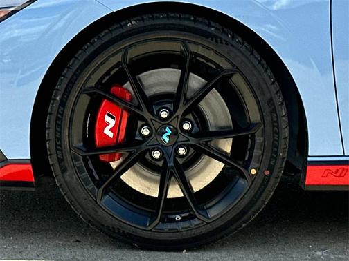 2025 Hyundai ELANTRA N Base