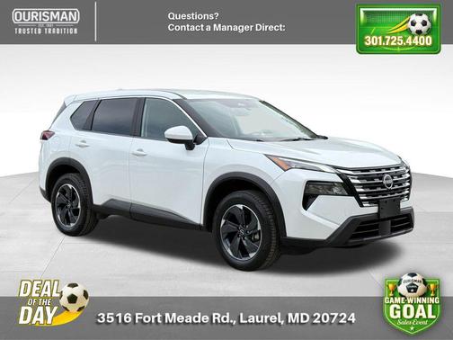 White Pearl 2025 Nissan Rogue SV