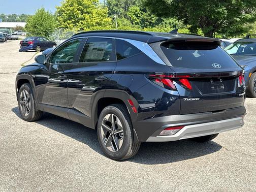 Deep Sea 2026 Hyundai TUCSON Hybrid SEL