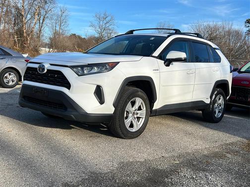 2020 Toyota RAV4 Hybrid LE