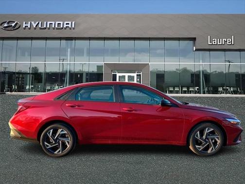 2025 Hyundai ELANTRA Sport
