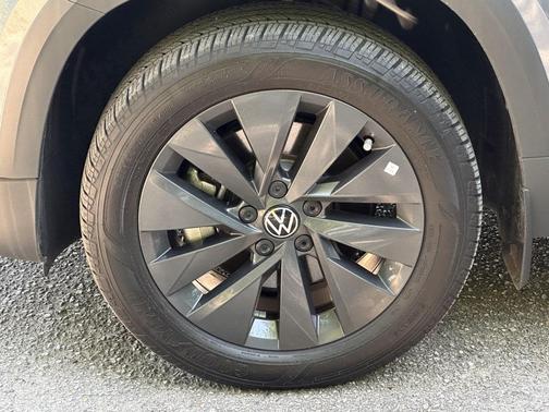 2024 Volkswagen Taos 1.5T S