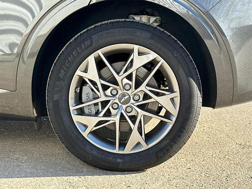 2025 Genesis GV70 2.5T AWD