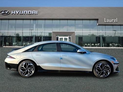 2025 Hyundai IONIQ 6 SE