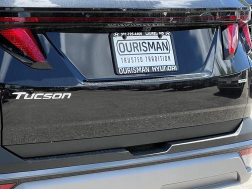 2025 Hyundai TUCSON SE