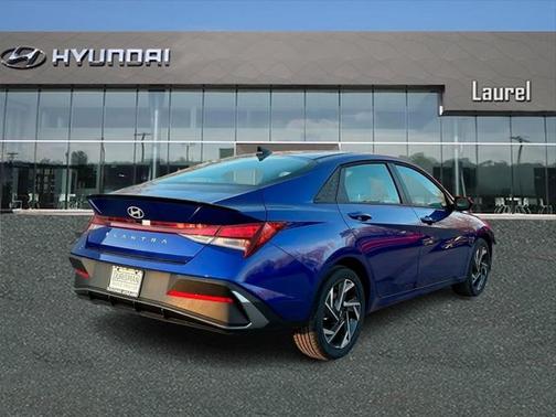 2025 Hyundai ELANTRA Sport