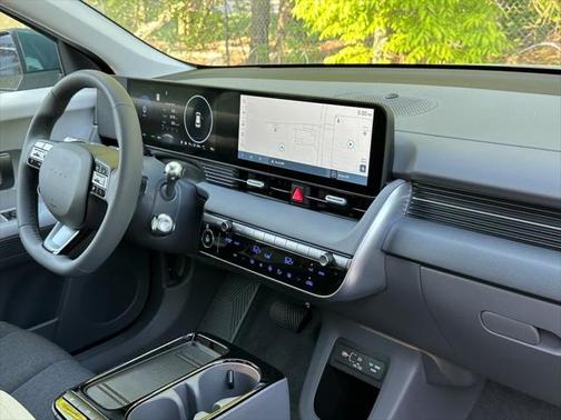 2025 Hyundai IONIQ 5 SE