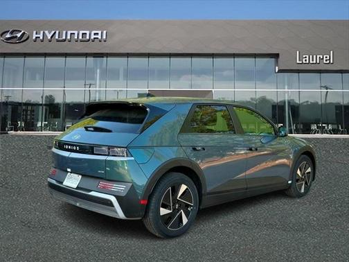 2025 Hyundai IONIQ 5 SE