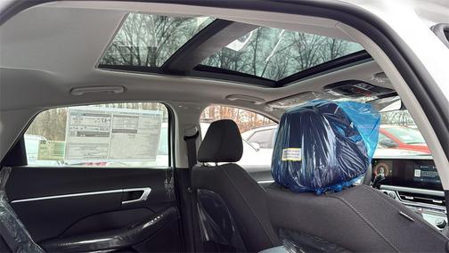 2026 Hyundai SONATA Hybrid SE