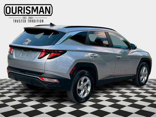 Shimmering Silver 2024 Hyundai TUCSON SEL