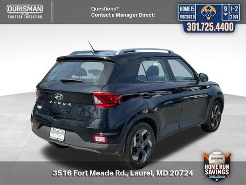 Onyx Black 2025 Hyundai VENUE SEL