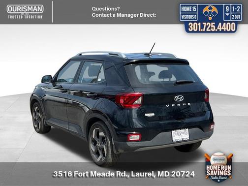 Onyx Black 2025 Hyundai VENUE SEL