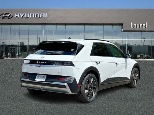 2025 Hyundai IONIQ 5 SEL