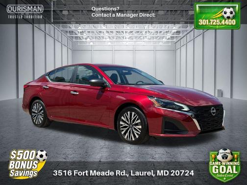 Scarlet 2025 Nissan Altima 2.5 SV