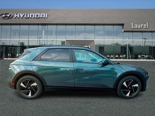 2025 Hyundai IONIQ 5 SEL