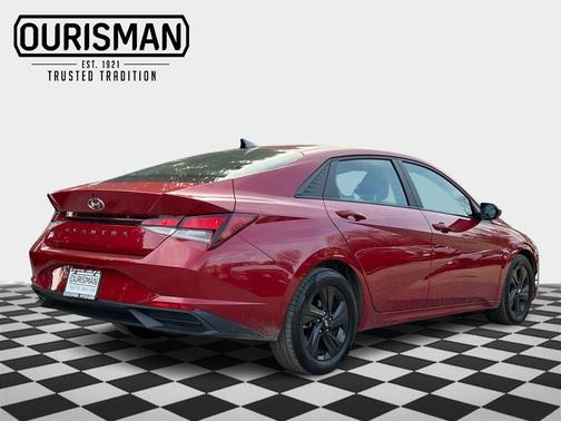 2021 Hyundai ELANTRA SEL