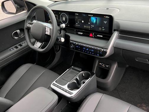 2025 Hyundai IONIQ 5 SEL