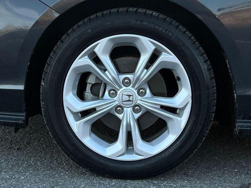 2023 Honda Accord LX 1.5T