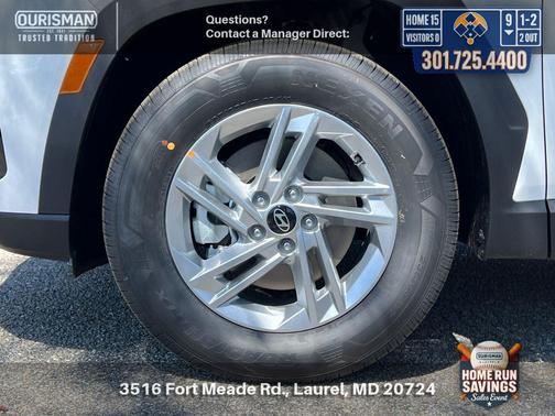 White Pearl 2026 Hyundai TUCSON SE