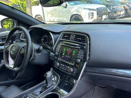 2021 Nissan Maxima 3.5 SR