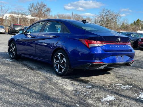 2021 Hyundai ELANTRA Limited