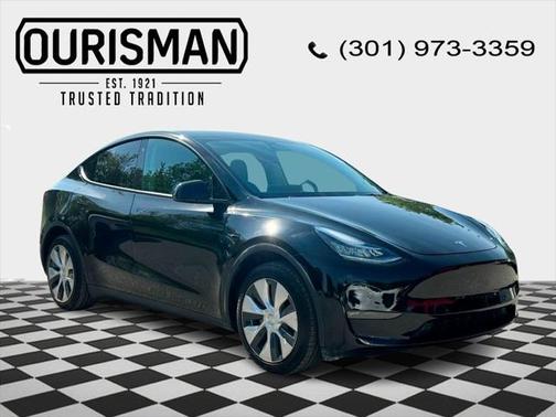 2022 Tesla Model Y Long Range Dual Motor All-Wheel Drive