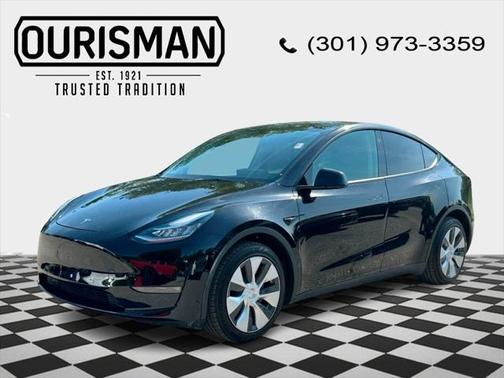 2022 Tesla Model Y Long Range Dual Motor All-Wheel Drive
