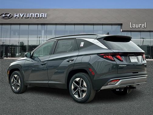 2026 Hyundai TUCSON Hybrid SEL