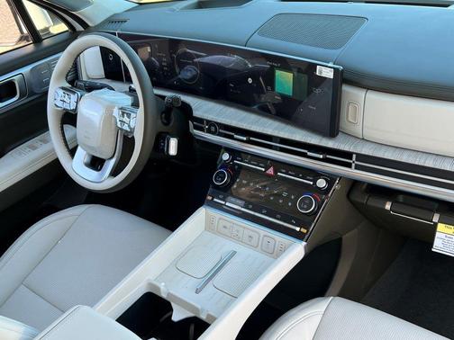 2025 Hyundai SANTA FE HEV Calligraphy