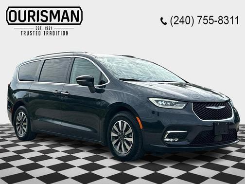 2021 Chrysler Pacifica Hybrid Touring L