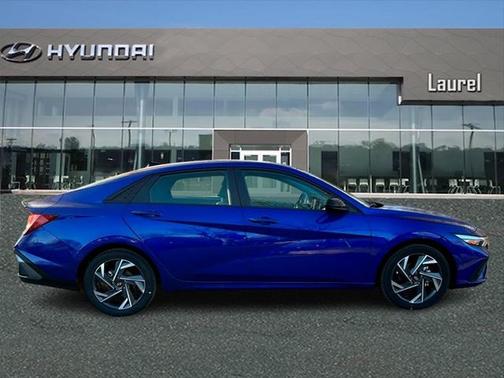 2025 Hyundai ELANTRA Sport