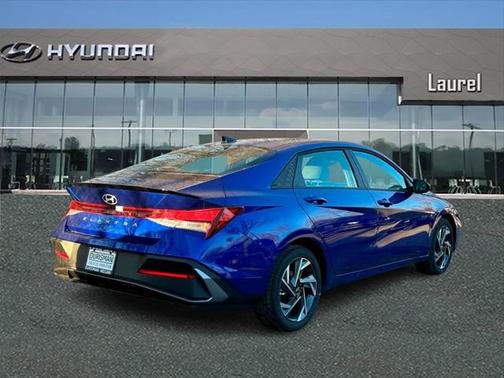 2025 Hyundai ELANTRA Sport