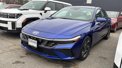 2024 Hyundai ELANTRA SEL