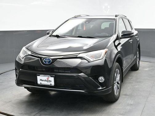 2018 Toyota RAV4 Hybrid XLE