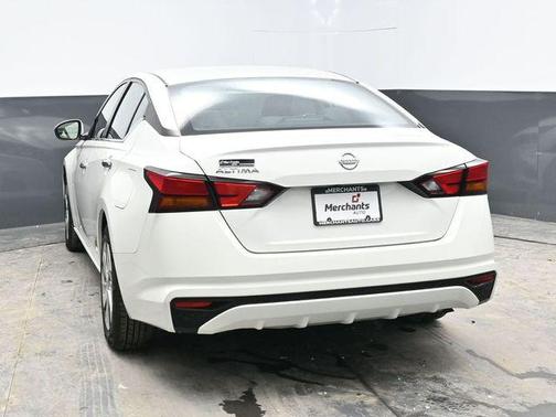 2021 Nissan Altima S FWD
