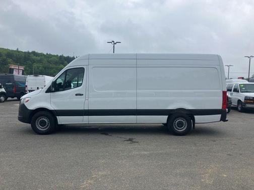 2023 Mercedes-Benz Sprinter 2500 High Roof