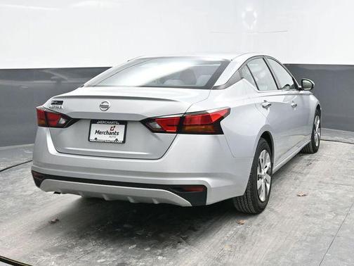 2021 Nissan Altima S FWD