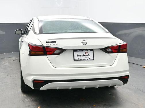 2021 Nissan Altima S FWD