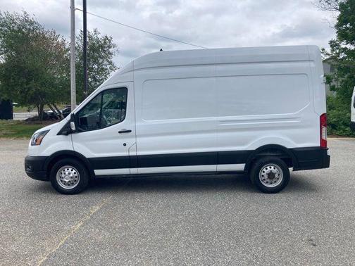 2022 Ford Transit-350 Base