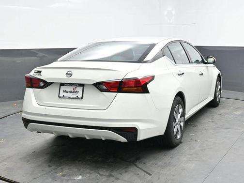 2021 Nissan Altima S FWD
