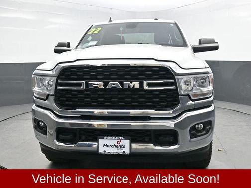 Bright White Clearcoat 2022 RAM 2500 Big Horn Crew Cab 4x4 6'4' Box