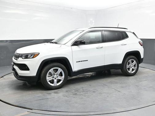 2023 Jeep Compass Latitude