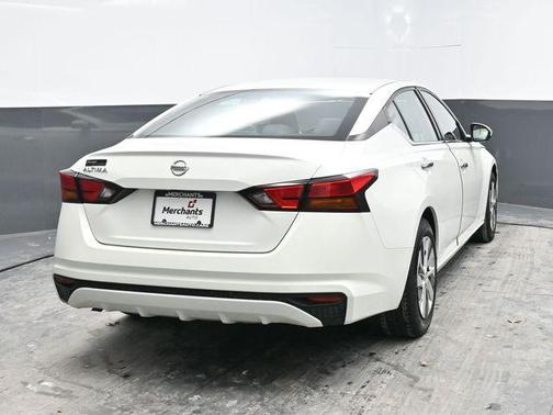 2021 Nissan Altima S FWD