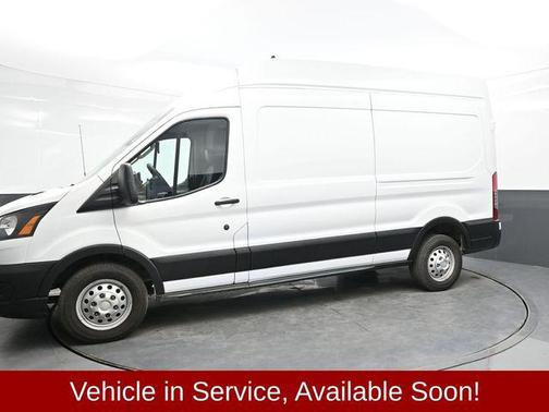 2022 Ford Transit-250 Base