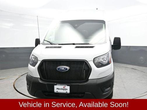 2022 Ford Transit-250 Base