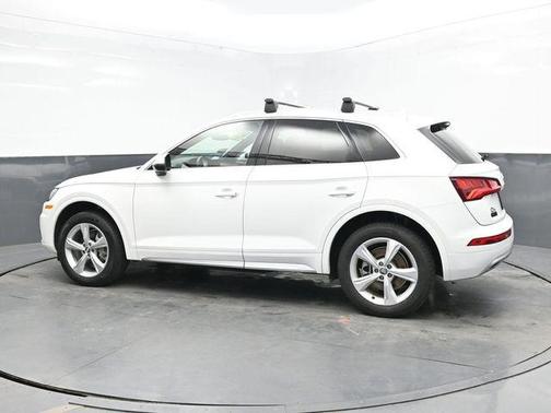 2020 Audi Q5 45 Premium Plus
